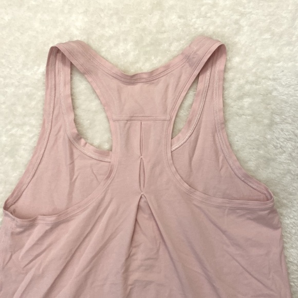 Light pink lululemon tank top - Picture 6 of 7